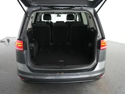 2020 Volkswagen Touran, picture 3